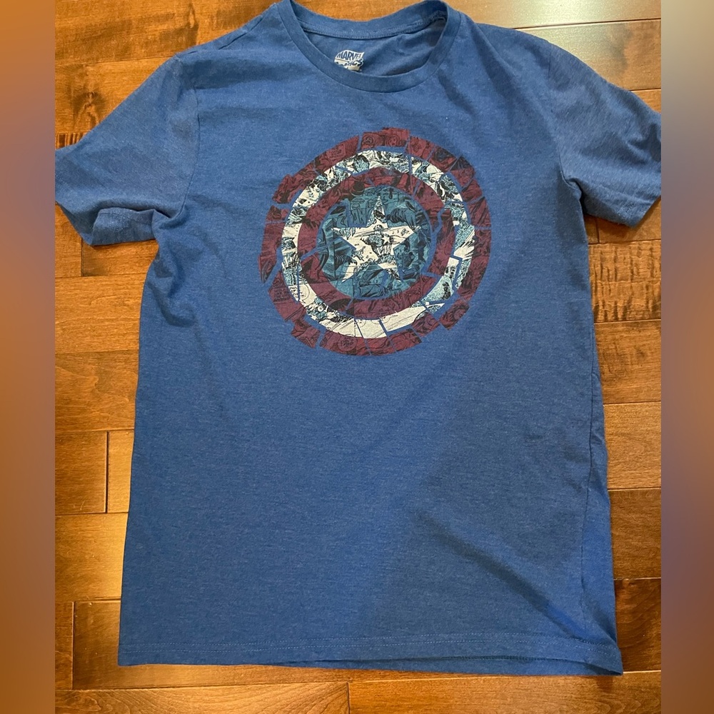 Marvel Blue Short Sleeve Tee with Graphic Design